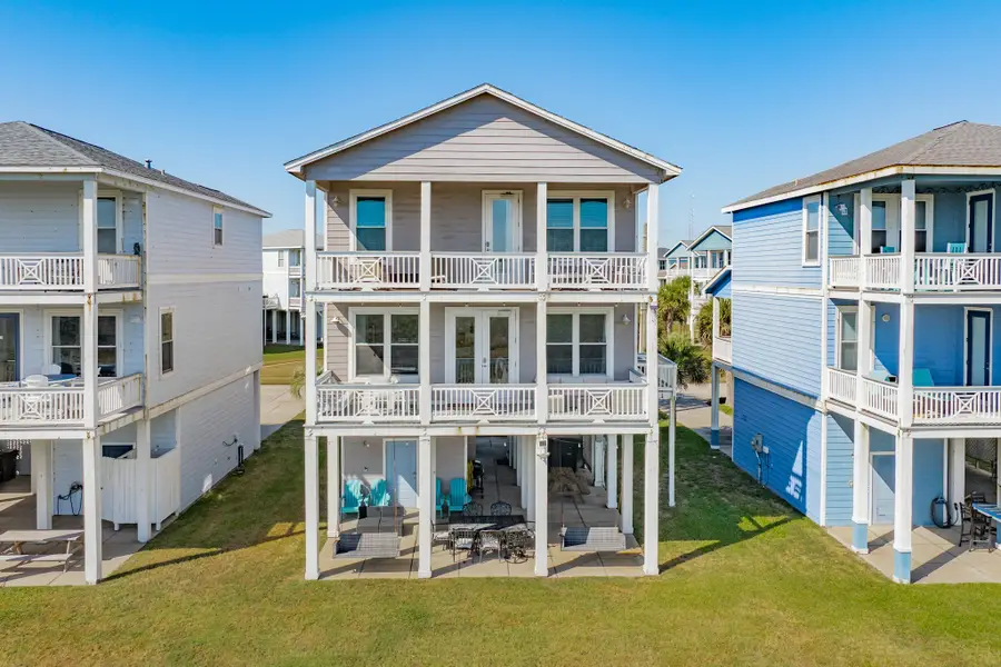 4215 Green Heron Drive, Galveston, TX 77554 - Image #2