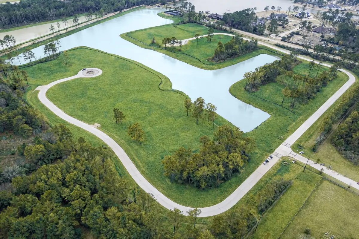 35 Sunlit Song Lane, Tomball, TX 77377 - Image #1