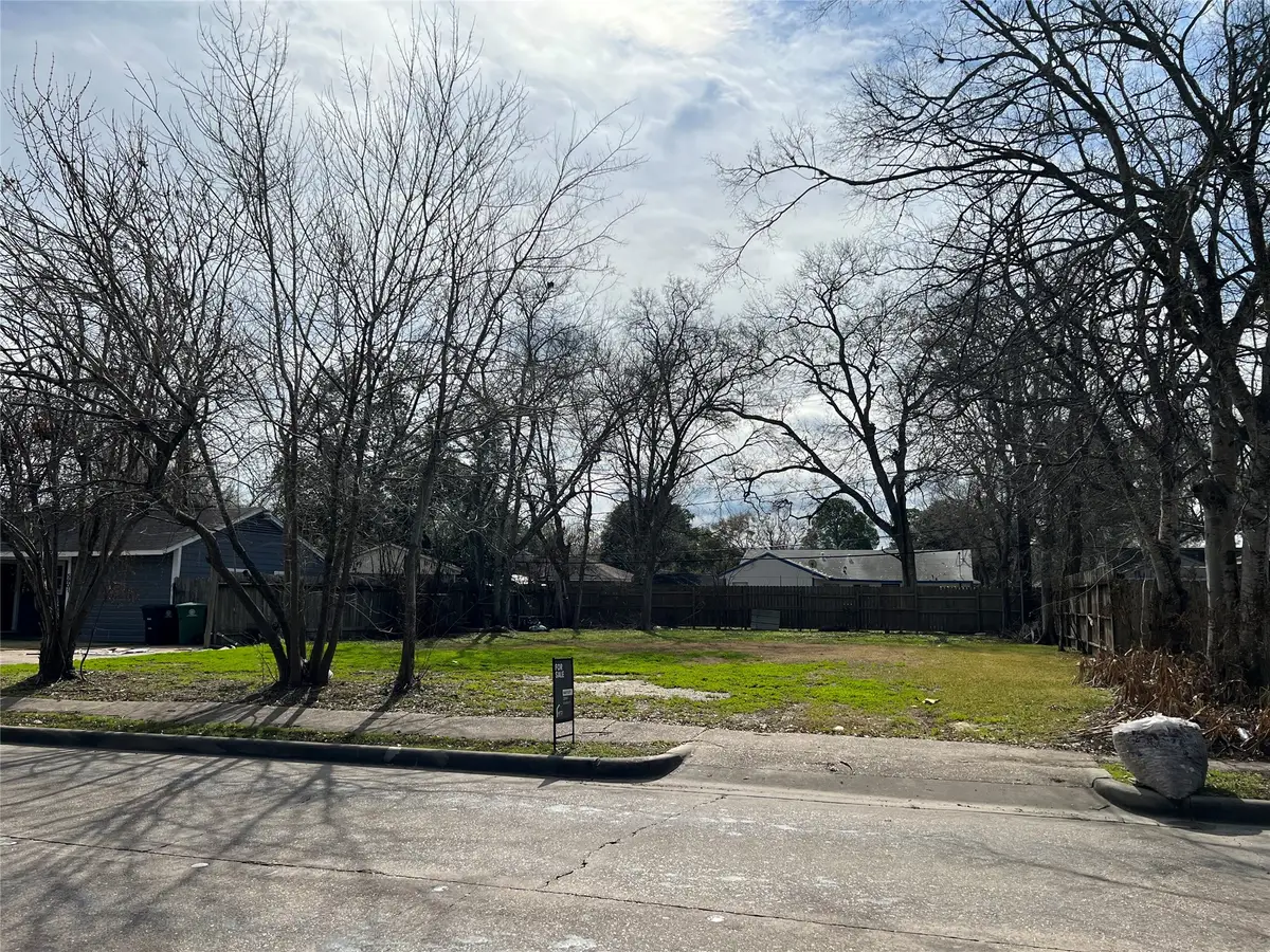 5905 Beechnut Street, Houston, TX 77074 - #1