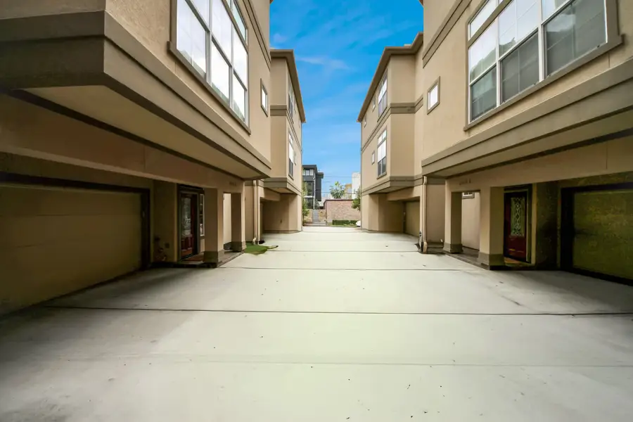 4506 Feagan Street #B, Houston, TX 77007 - Image #3