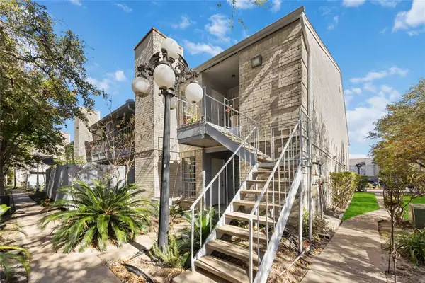 7400 Bellerive Drive #1807, Houston, TX 77036