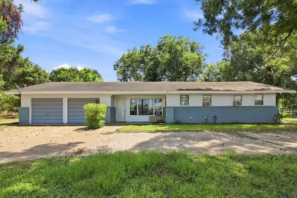 817 Masonic Oak Drive, Brazoria, TX 77422