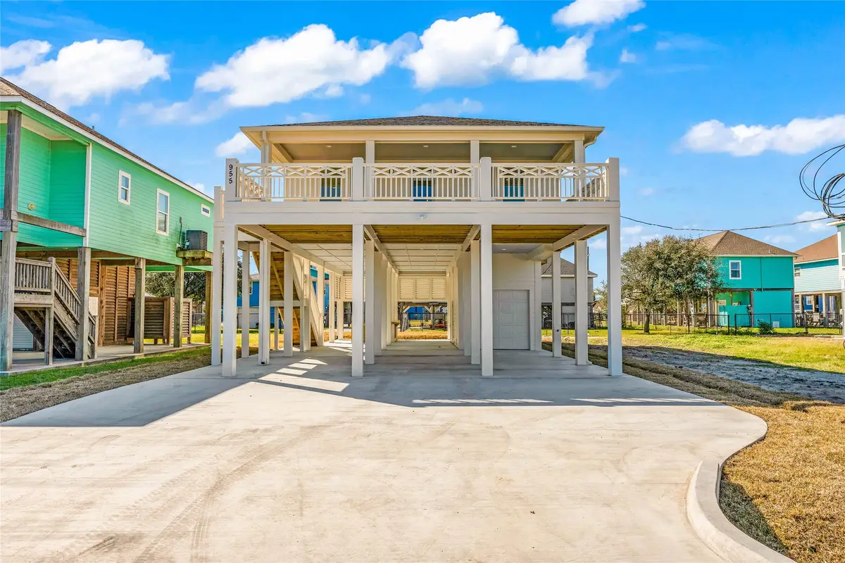 955 Wommack, Crystal Beach, TX 77650 - #1