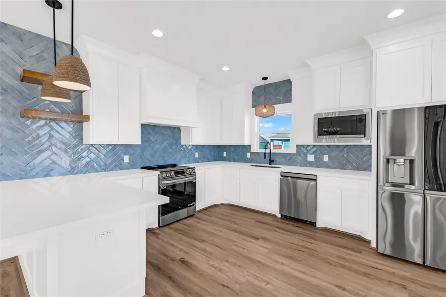 955 Wommack, Crystal Beach, TX 77650 - #3