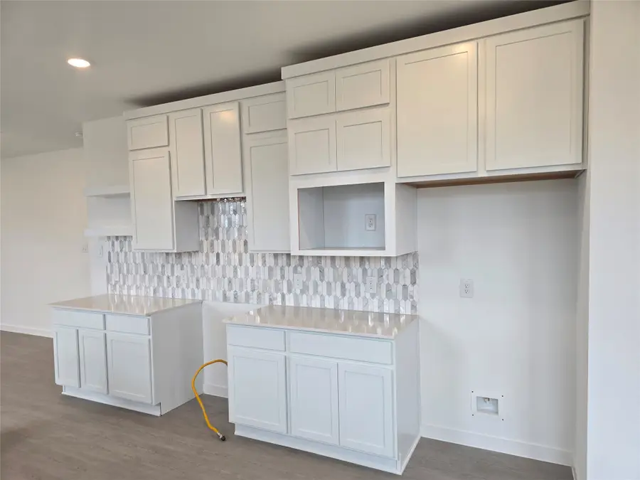 1062 Blue Stone Drive, Beasley, TX 77417 - Image #3