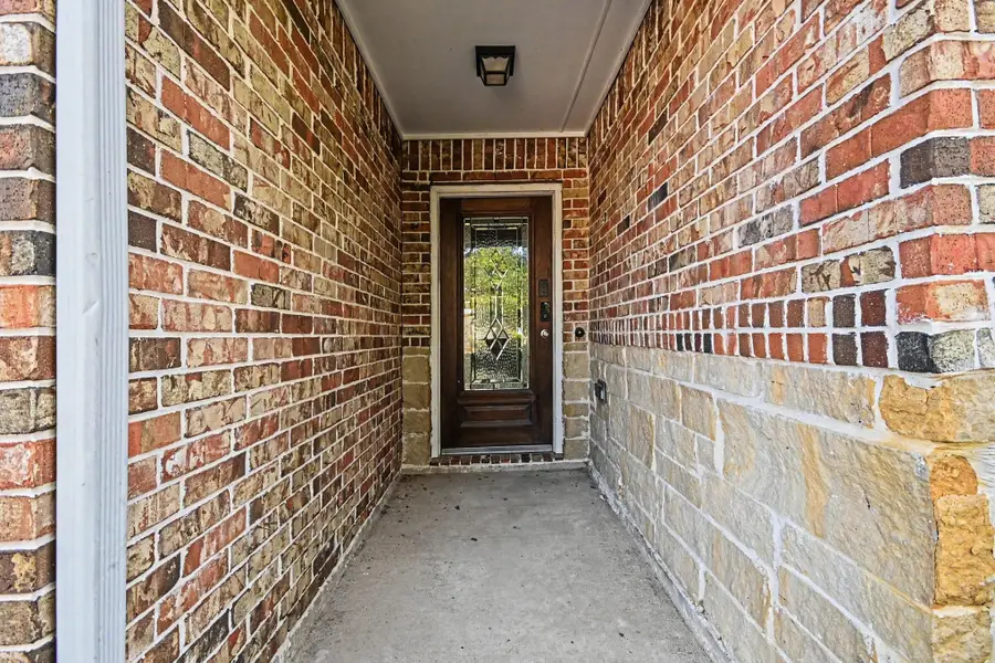 6615 Hunters Trace Lane, Baytown, TX 77521 - #2