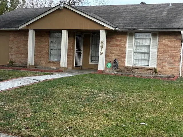 8619 Leawood Boulevard, Houston, TX 77099 - #1