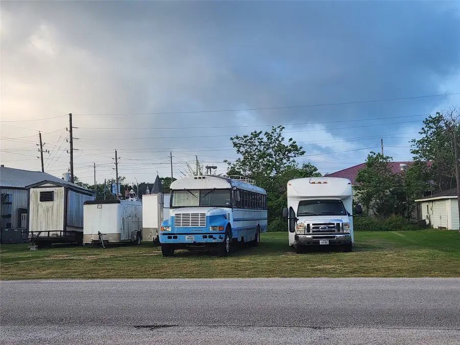 0 Acker, Magnolia, TX 77354 - #2