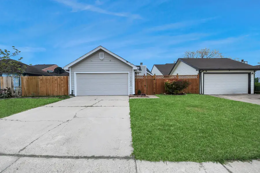 11830 Plumpoint Drive, Houston, TX 77099 - #2