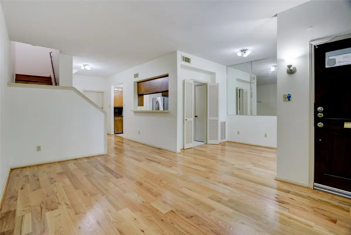 6723 Belmont Street, Houston, TX 77005 - Image #1