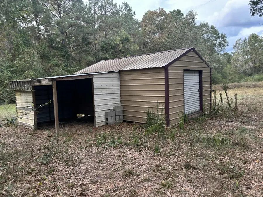 351 Martin Creek Drive, Cleveland, TX 77328 - Image #2