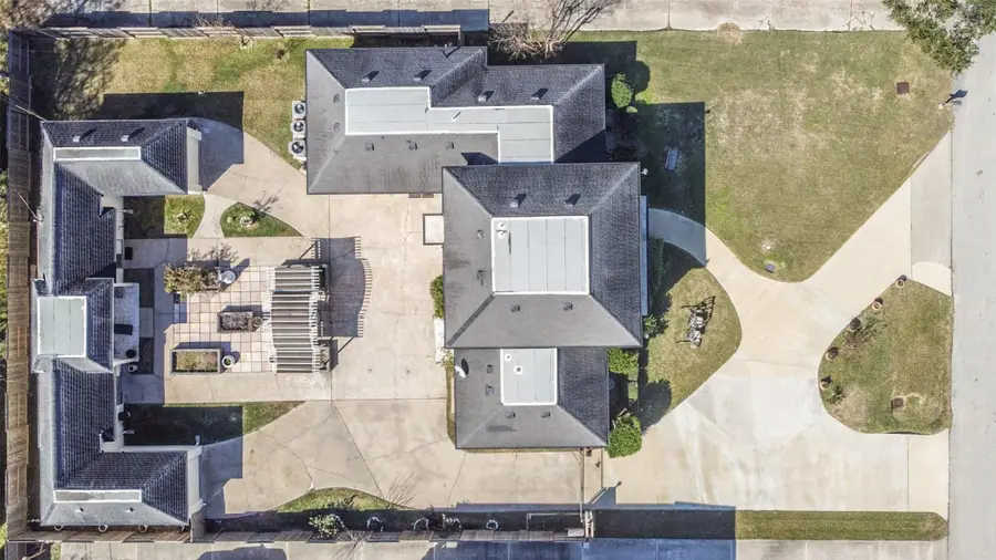 3540 Miramar Drive, Shoreacres, TX 77571 - Image #2