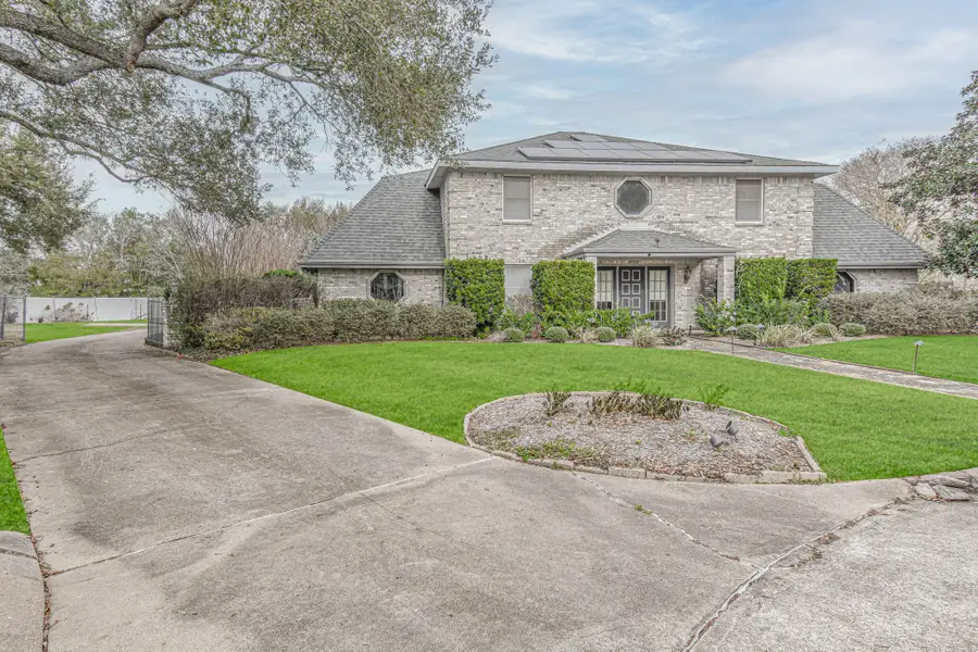 623 Fox Hollow Lane, Pasadena, TX 77504 - Image #2