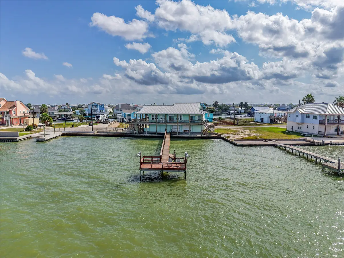 740 N Copano Cove Road, Rockport, TX 78382 - Image #1