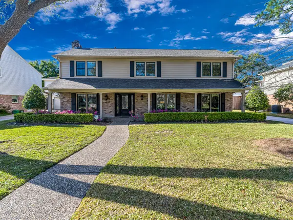 14735 Kellywood Lane, Houston, TX 77079