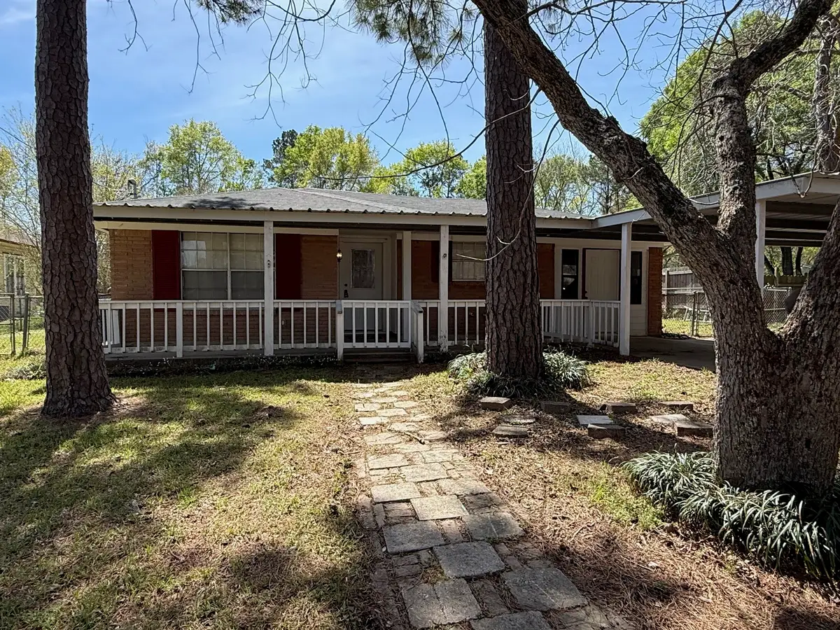 432 Young Street, Livingston, TX 77351 - #1