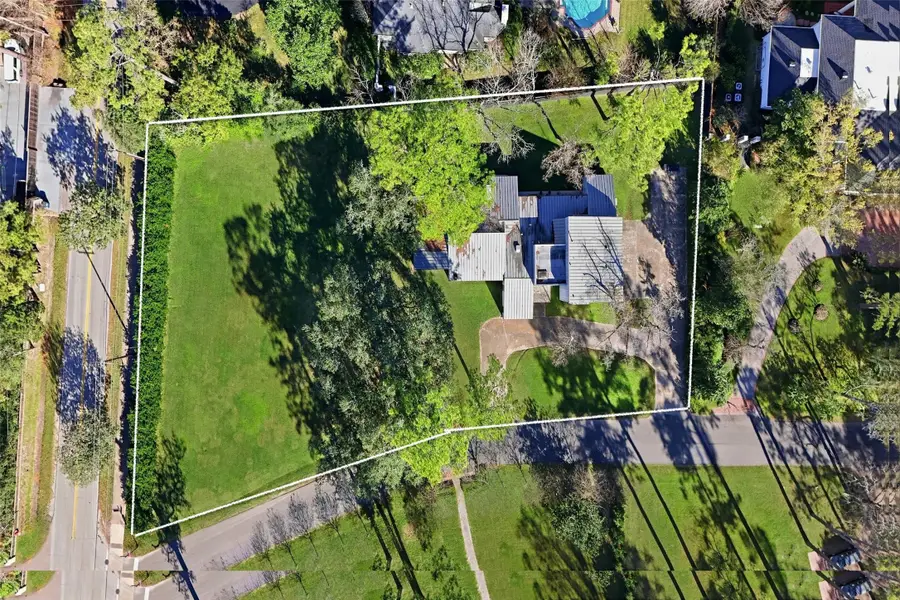 320 Blalock Rd, Piney Point Village, TX 77024 - Image #2
