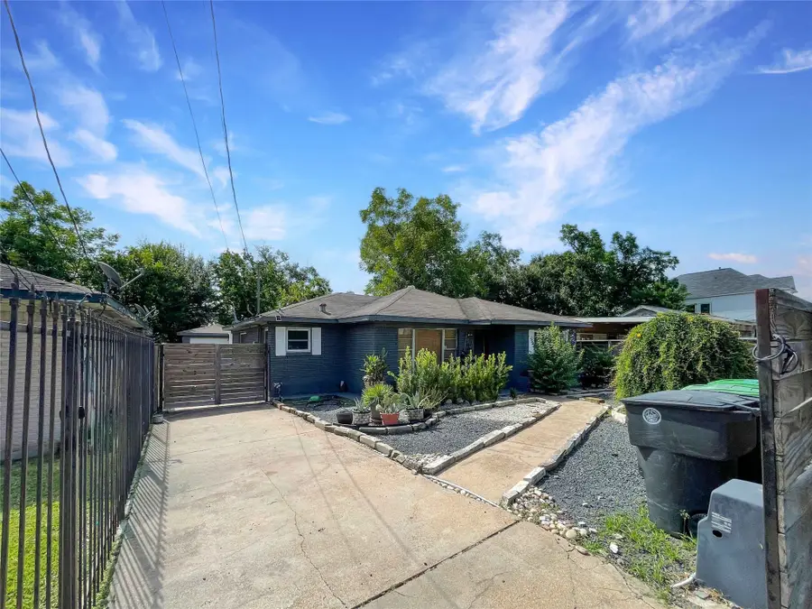6811 Saint Augustine Street, Houston, TX 77021 - #2