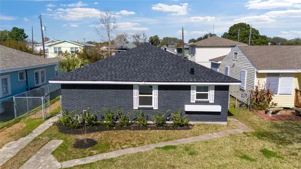 4612 Avenue Q 1/2, Galveston, TX 77551