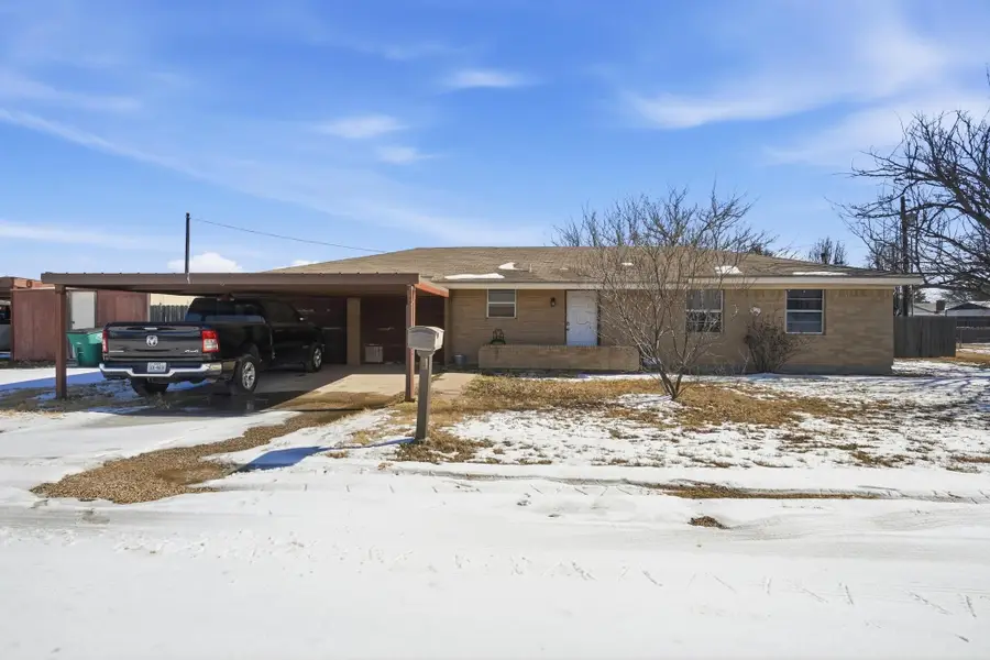 205 Field Street, Clyde, TX 79510 - Image #2