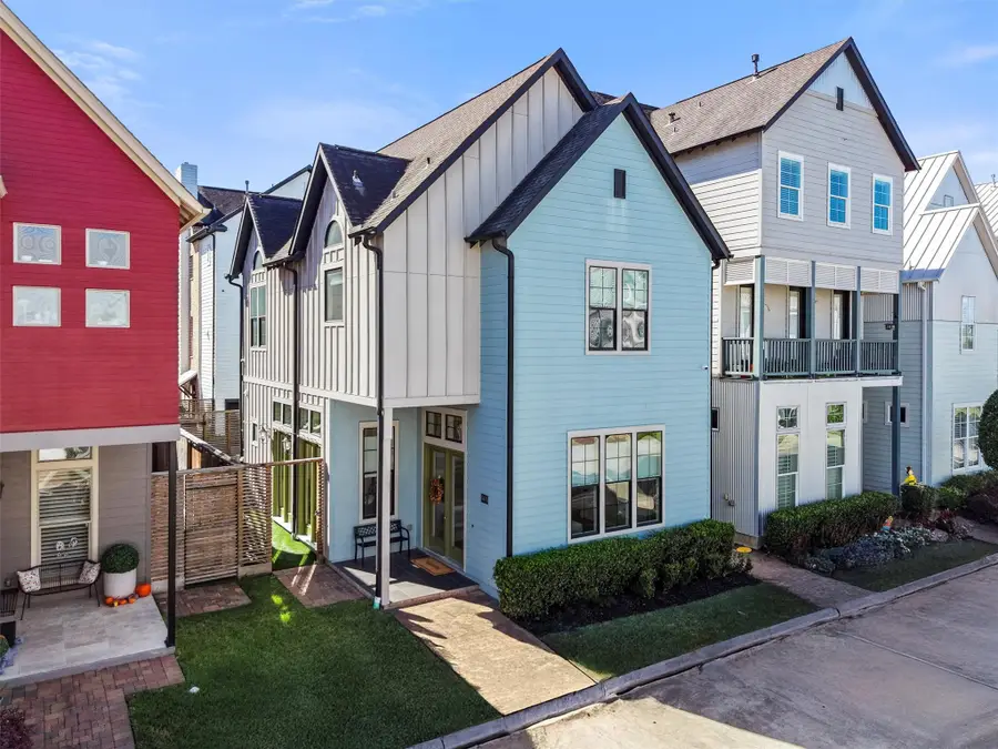 8677 Green Kolbe Lane, Houston, TX 77080 - Image #2