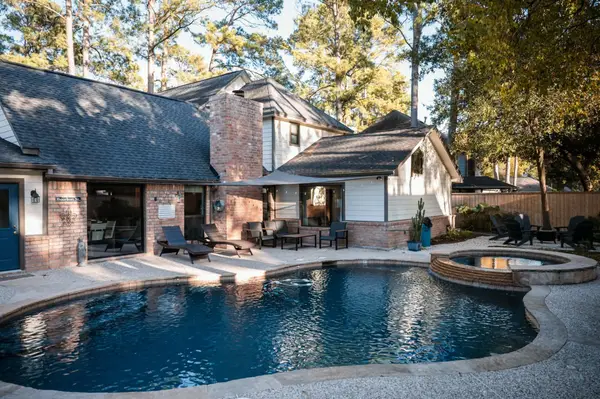 13011 Lemur Lane, Cypress, TX 77429