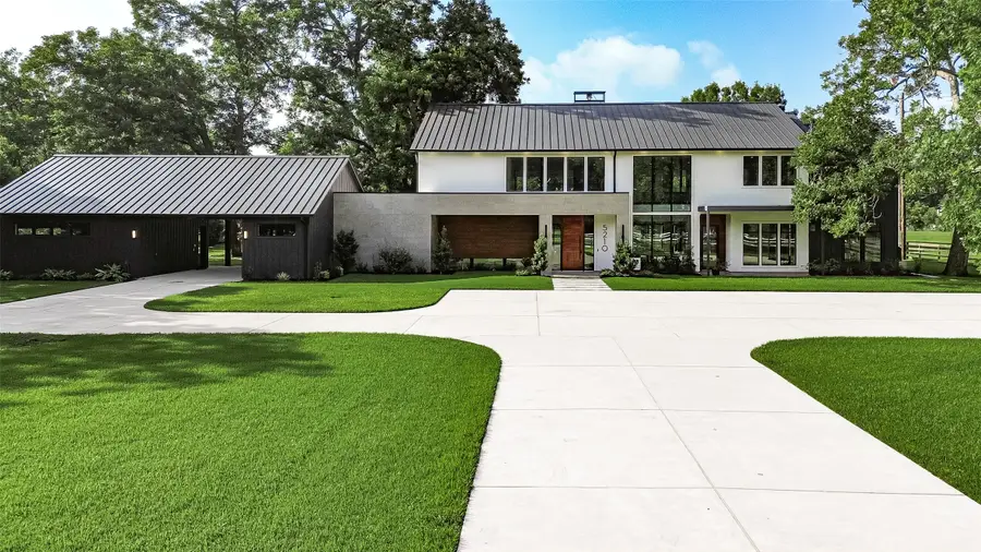 5210 Manor Drive, Sugar Land, TX 77479 - #2