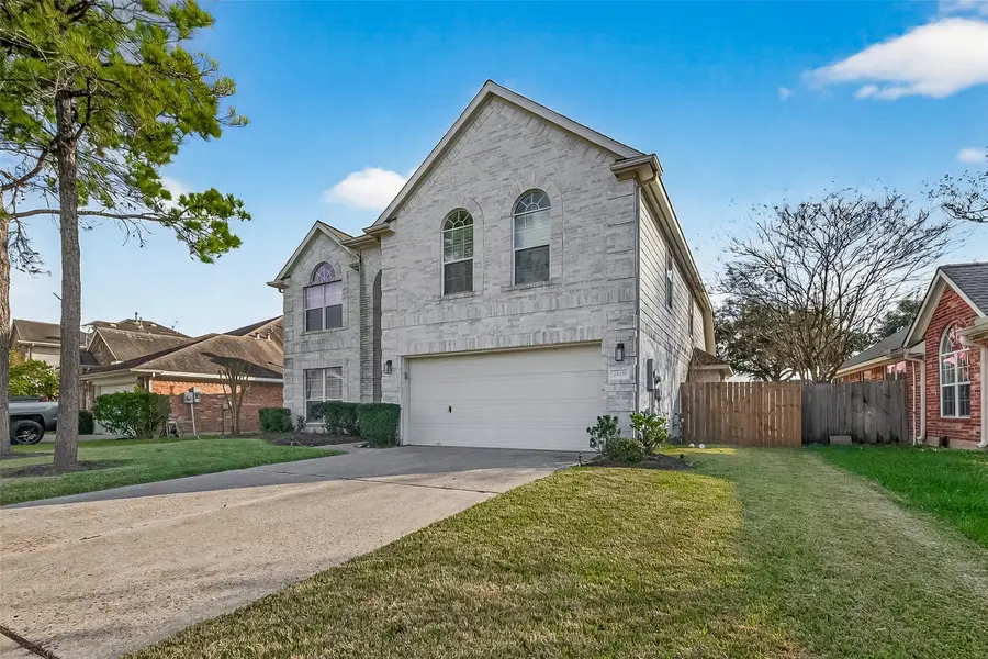 2605 Easton Springs Court, Pearland, TX 77584 - Image #3