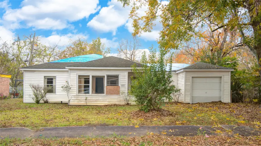 5306 Kenilwood Drive, Houston, TX 77033 - Image #2