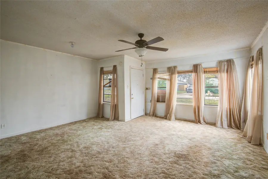 5306 Kenilwood Drive, Houston, TX 77033 - Image #3