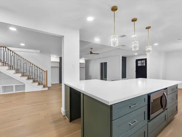 10514 Emnora Lane, Houston, TX 77043