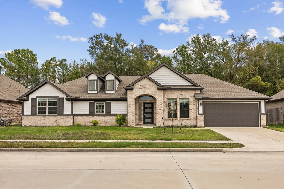 8510 Amber Bend Drive, Baytown, TX 77521 - Image #1
