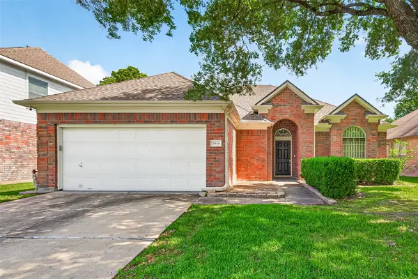 9846 N Villa Drive, Houston, TX 77064