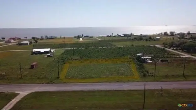 631 Washington Avenue, Port Lavaca, TX 77979 - #1