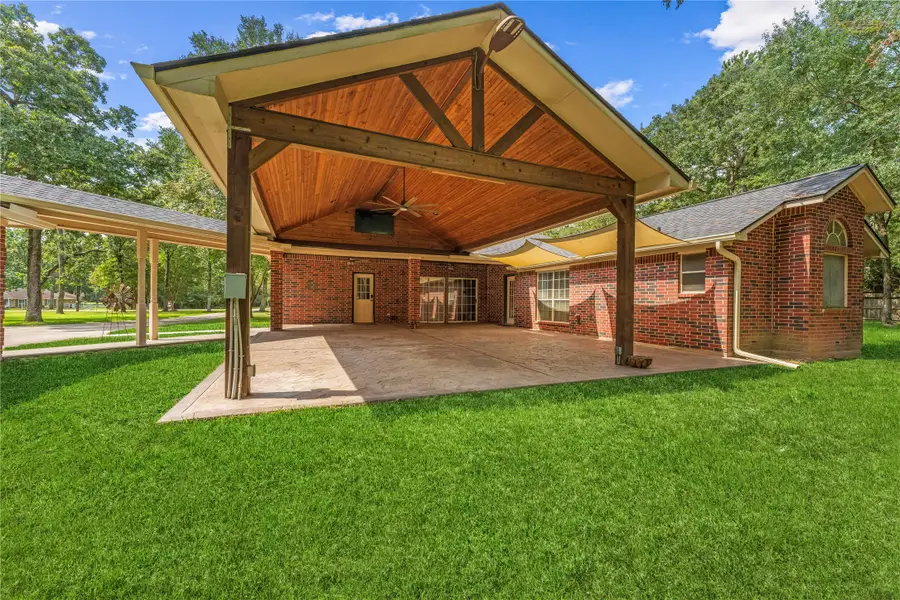 8910 Diamante Drive, Magnolia, TX 77354 - Image #3