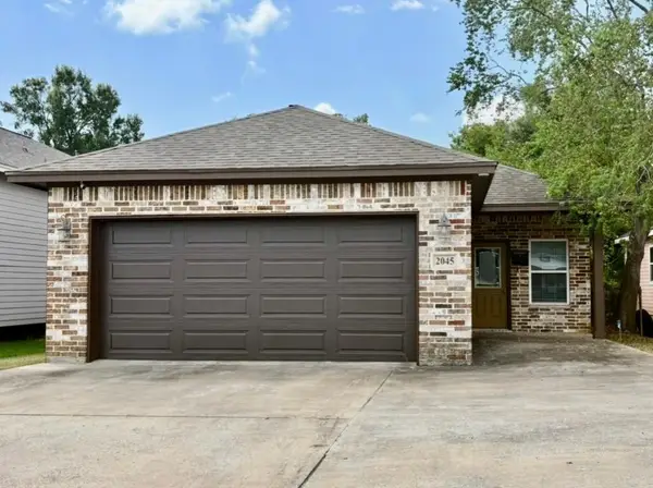 2045 Washington Boulevard, Beaumont, TX 77705