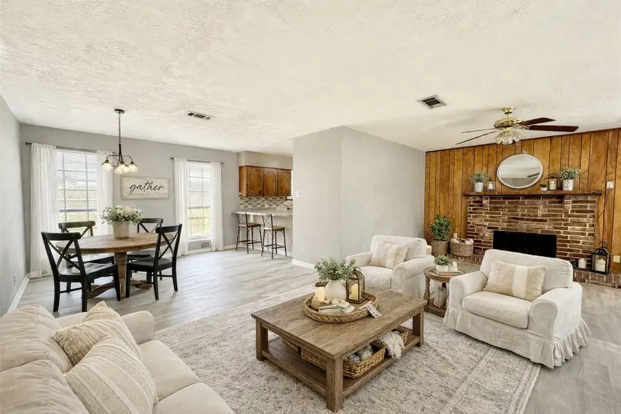 923 North Nellius Street, Woodville, TX 75979 - #2