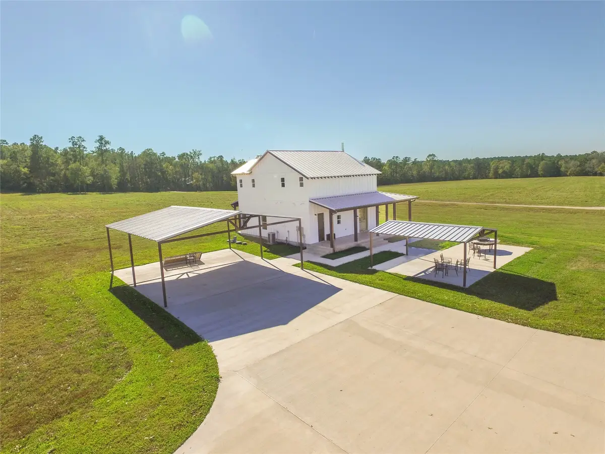 1275 Castlewood Road, Livingston, TX 77351 - Image #1