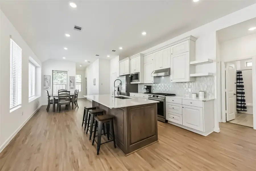 304 Dam Drop Drive, New Caney, TX 77357 - #2