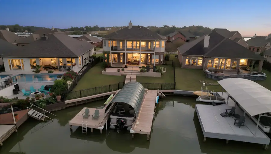 364 Bayshore Drive, Montgomery, TX 77356 - Image #2