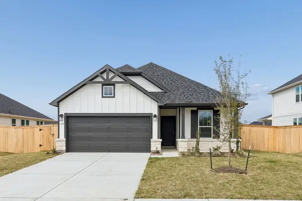 314 Ruby Ford Drive, Cove, TX 77523