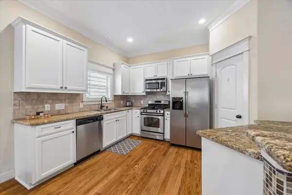 1017 W 16th Street, Houston, TX 77008