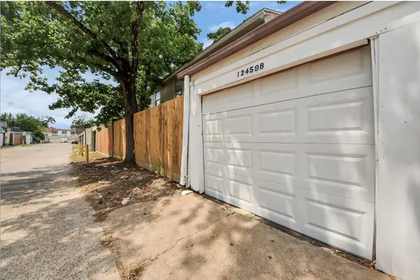 12459 W Village Drive #B, Houston, TX 77039