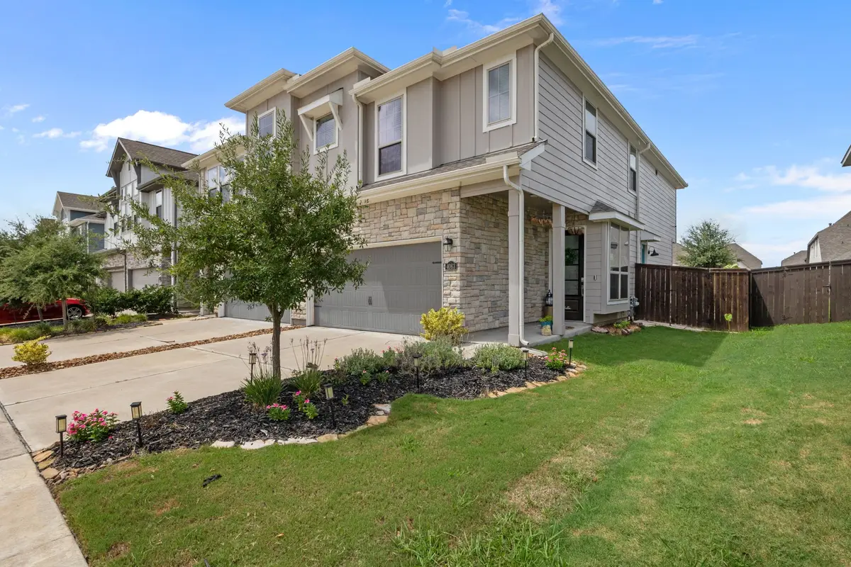 4063 Champlain Way, Iowa Colony, TX 77583 - #1