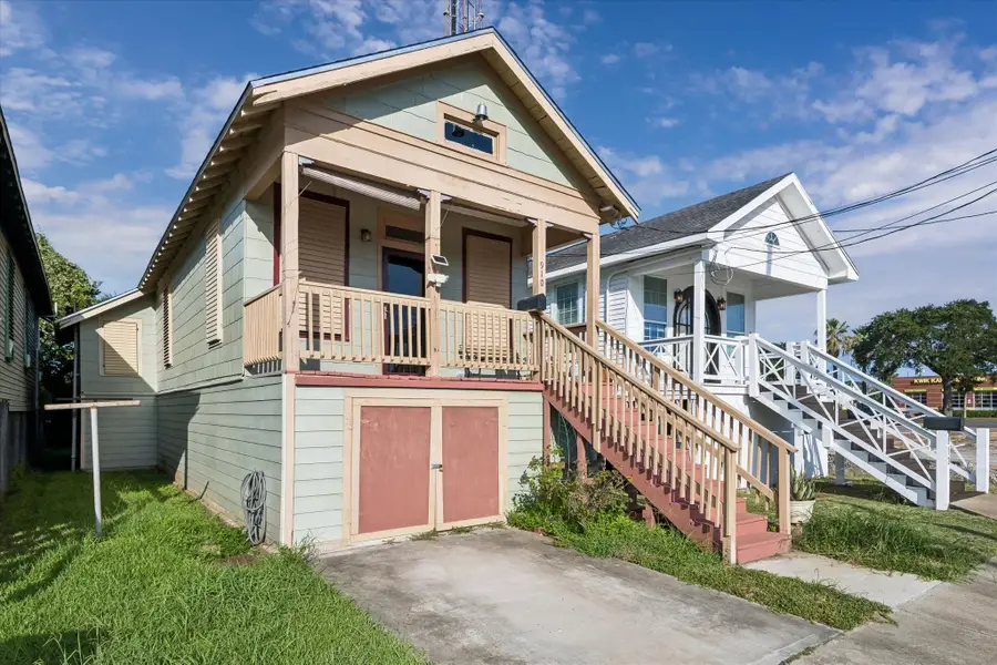 910 32nd Street, Galveston, TX 77550 - #2