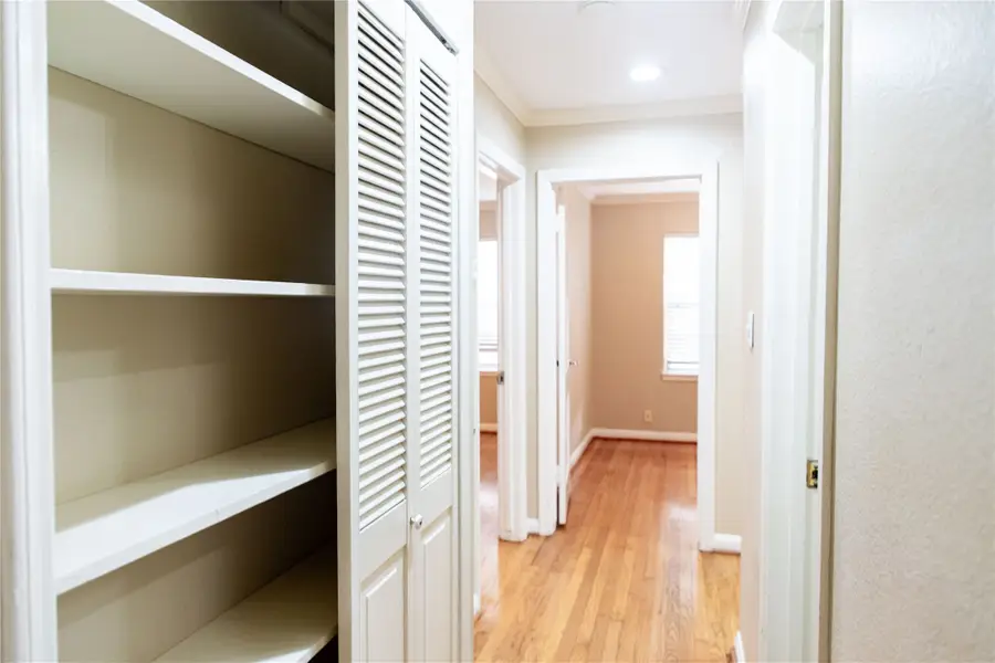 5564 Aspen Street, Bellaire, TX 77401 - #3