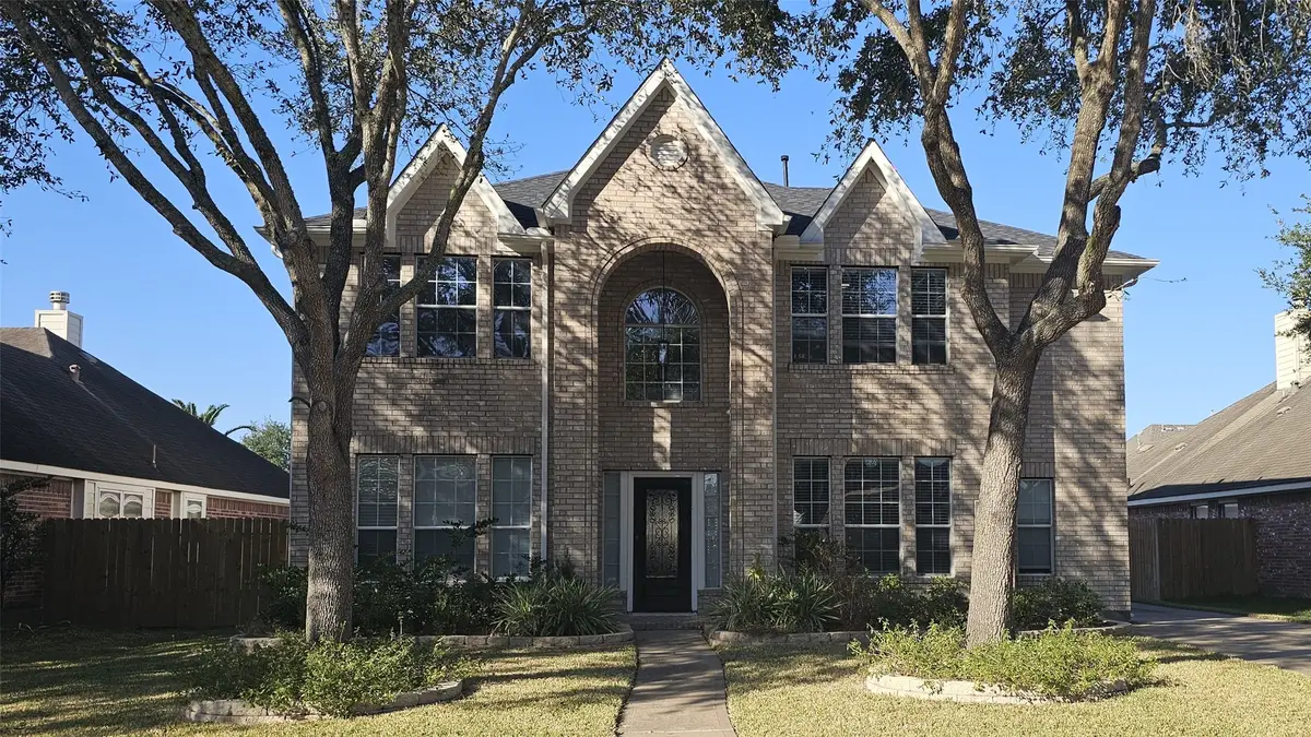 10201 Forest Spring Lane, Pearland, TX 77584 - Image #1