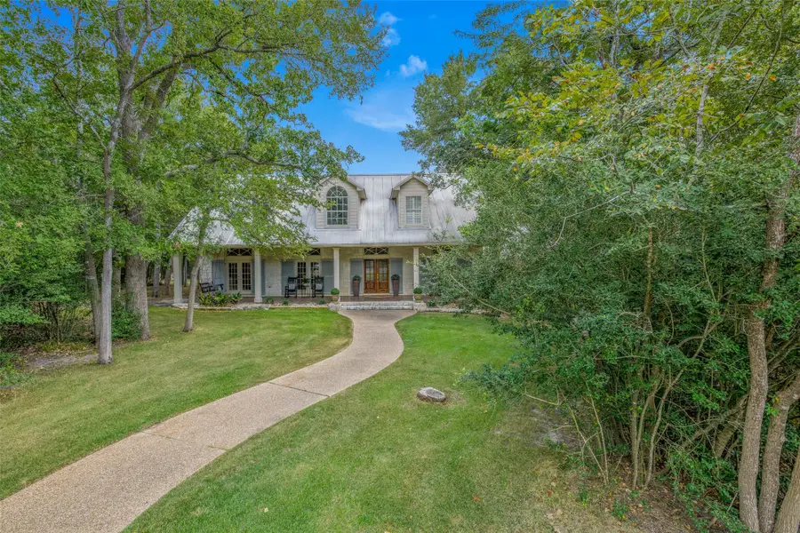 5821 Stallion Ridge, College Station, TX 77845 - Image #2
