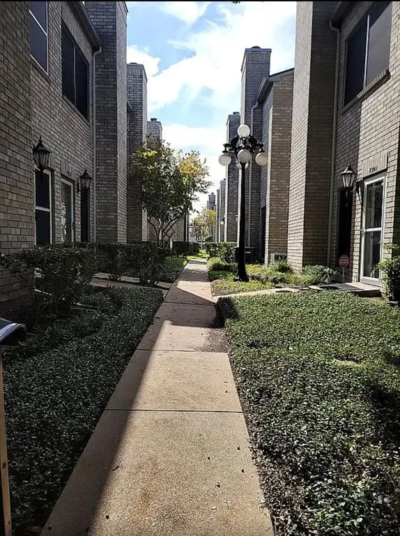 7347 Regency Square Court #7347, Houston, TX 77036 - Image #2