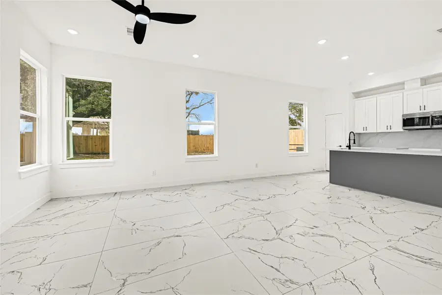 9334 Waller Street, Houston, TX 77012 - #3